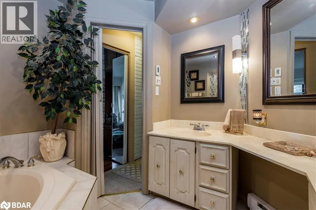 42 OLD INDIAN Trail