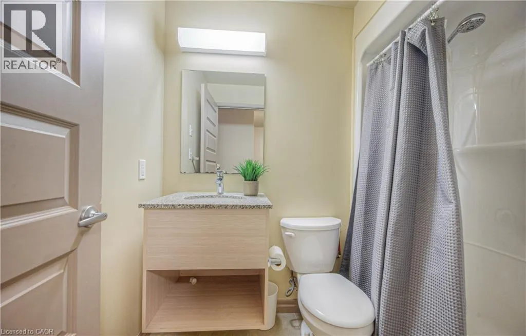 8 HICKORY Street W Unit# 302, #302