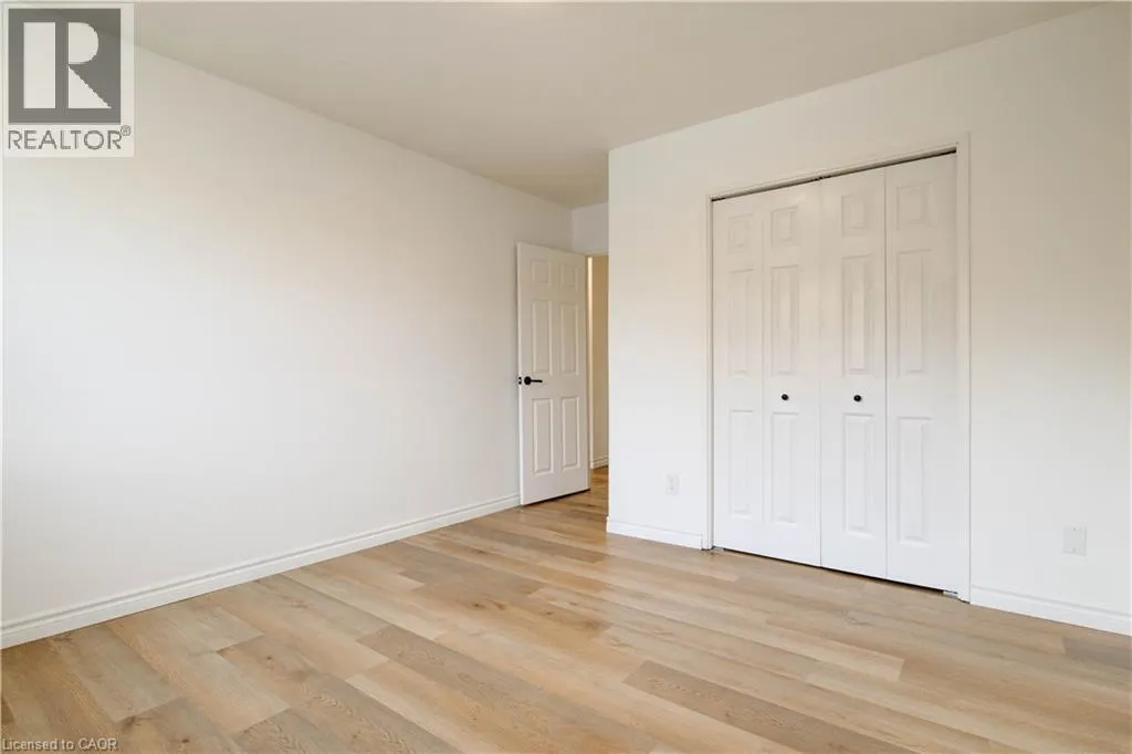 283 FAIRWAY Road N Unit# 405, #405