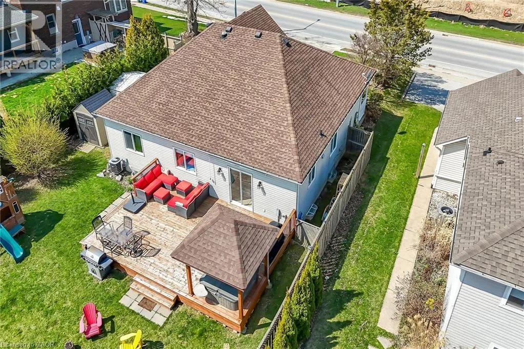 4039 MOUNTAIN Street