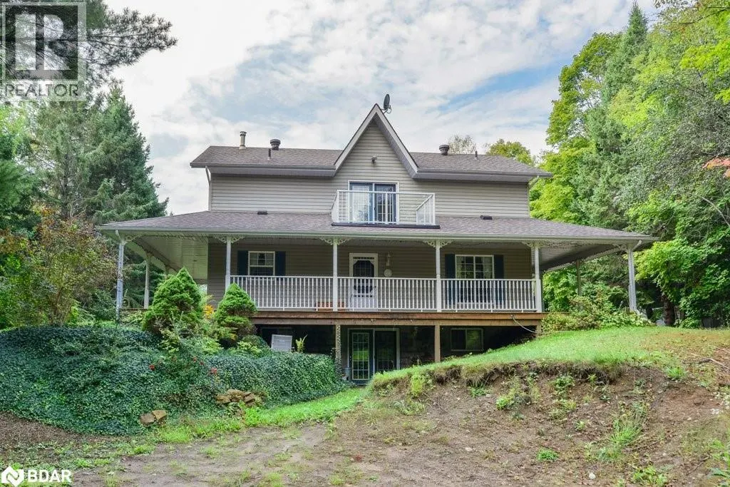 1390 WARMINSTER Sideroad