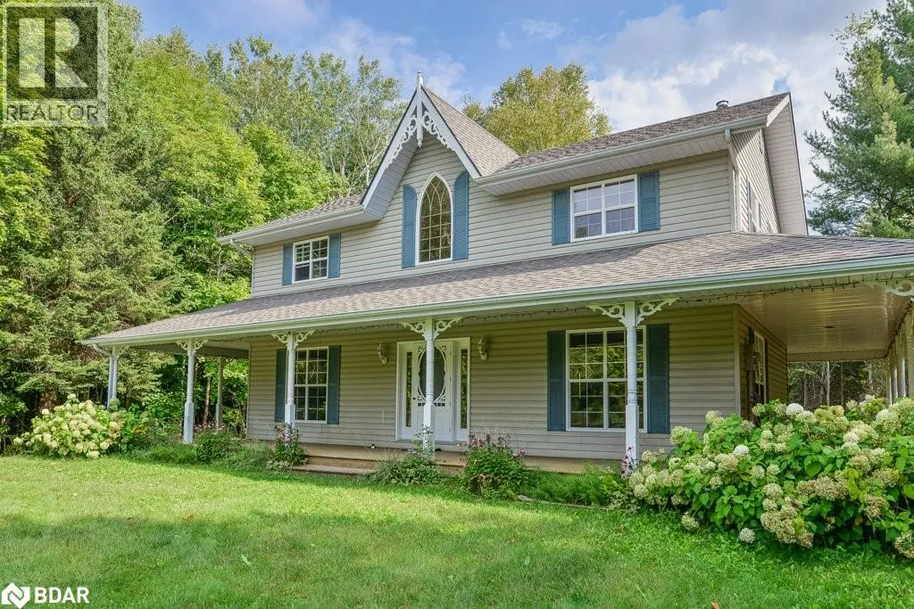 1390 WARMINSTER Sideroad
