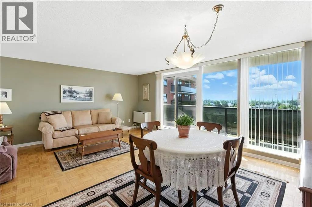 9 BONHEUR Court Unit# 807, #807