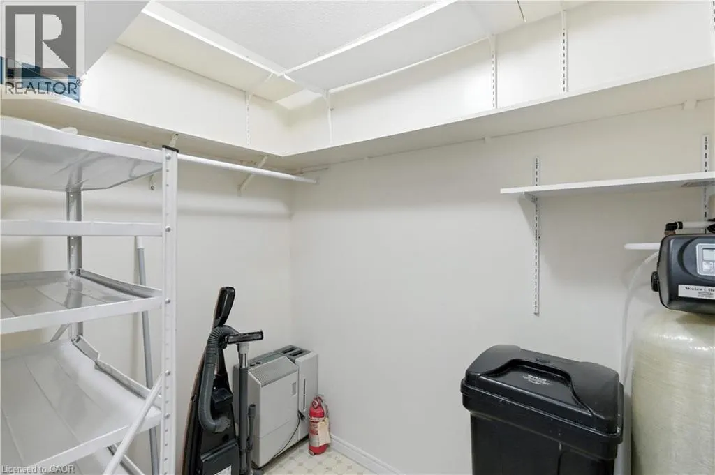 9 BONHEUR Court Unit# 807, #807