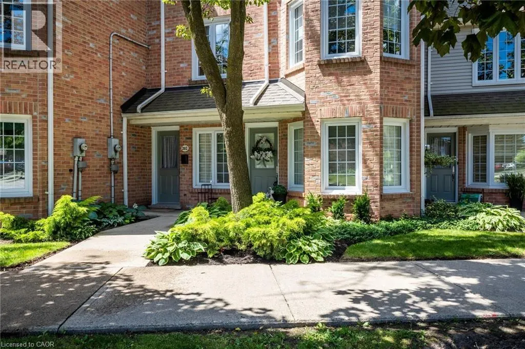 2110 CLEAVER Avenue Unit# 102, #102