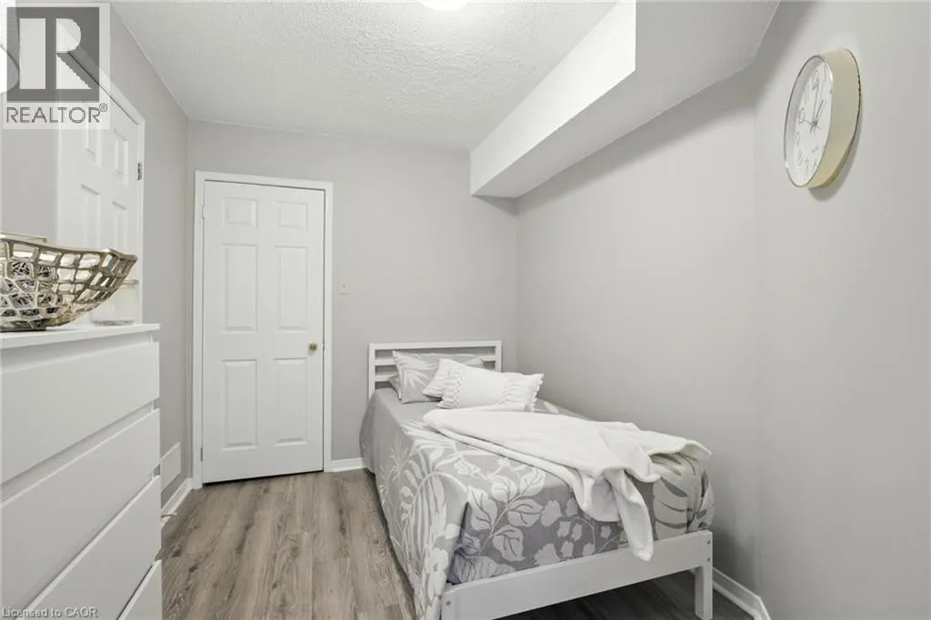 2110 CLEAVER Avenue Unit# 102, #102