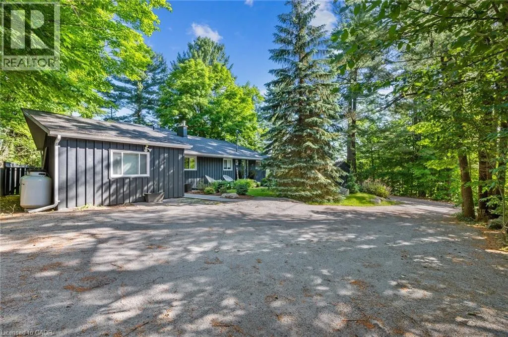 2872 MUSKOKA ROAD 118 W