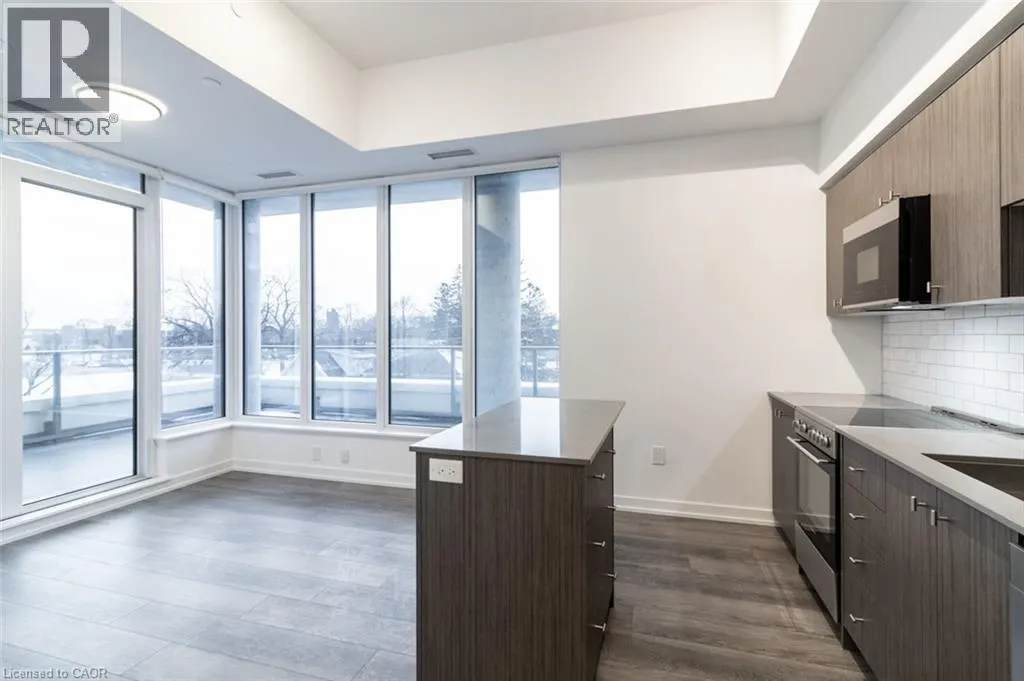 5 WELLINGTON Street S Unit# 303, #303