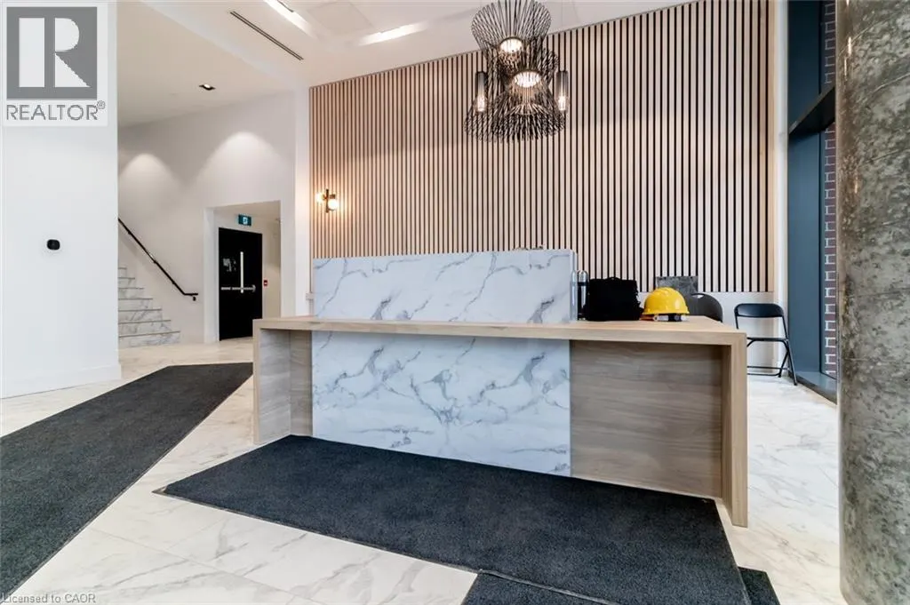 5 WELLINGTON Street S Unit# 303, #303