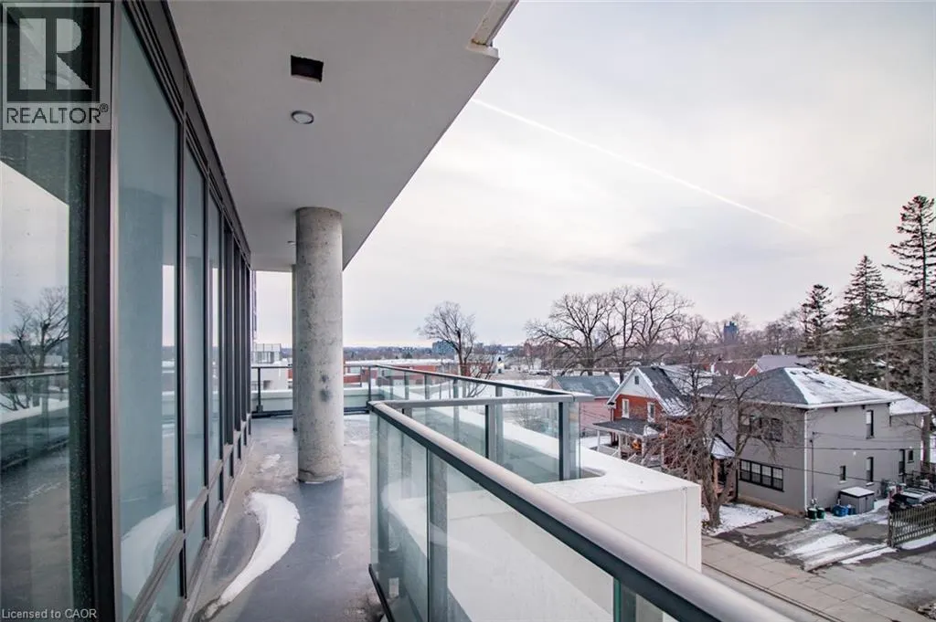 5 WELLINGTON Street S Unit# 303, #303