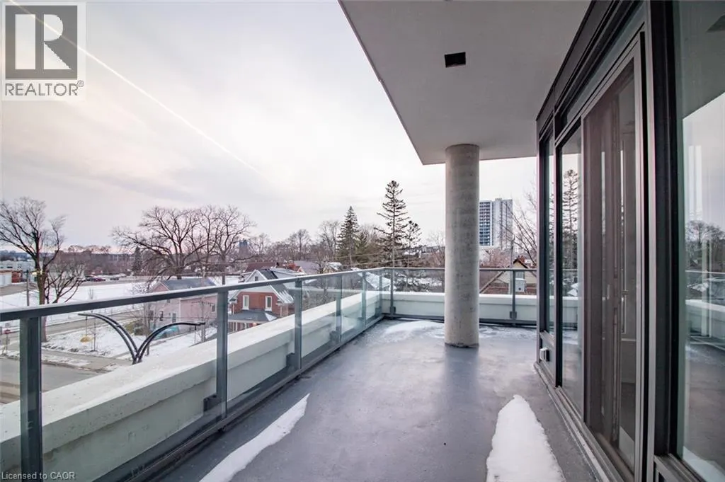 5 WELLINGTON Street S Unit# 303, #303