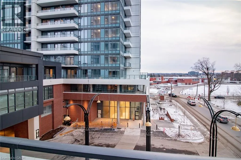 5 WELLINGTON Street S Unit# 303, #303