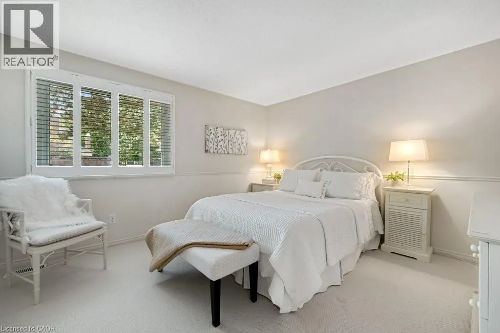 15 QUINTE Crescent Unit# 15, #15