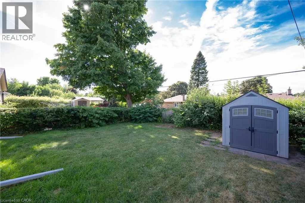 66 BELWOOD Crescent