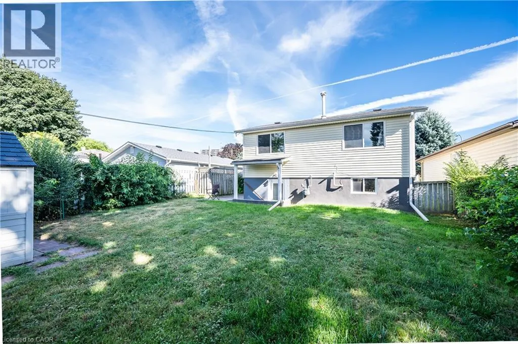 66 BELWOOD Crescent