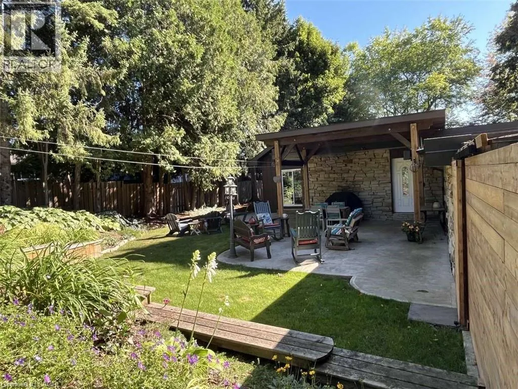 915 GOVERNORS Road