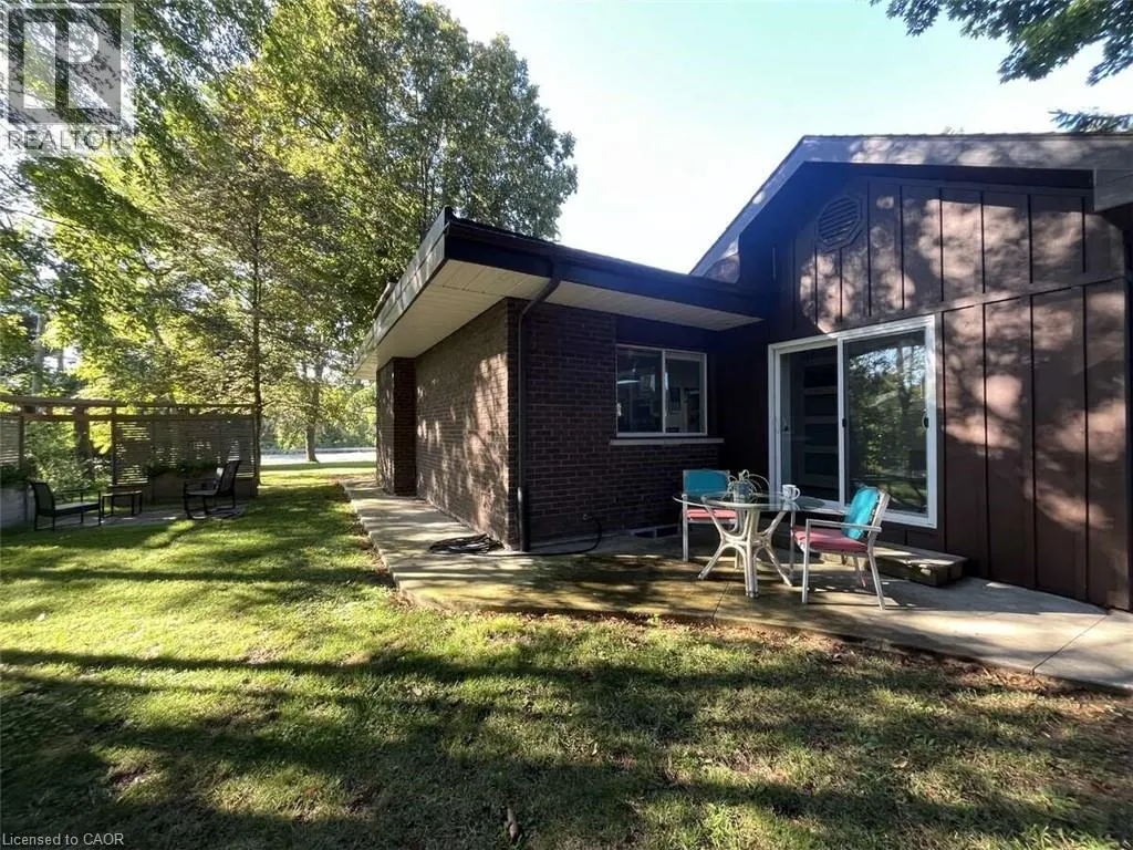 915 GOVERNORS Road