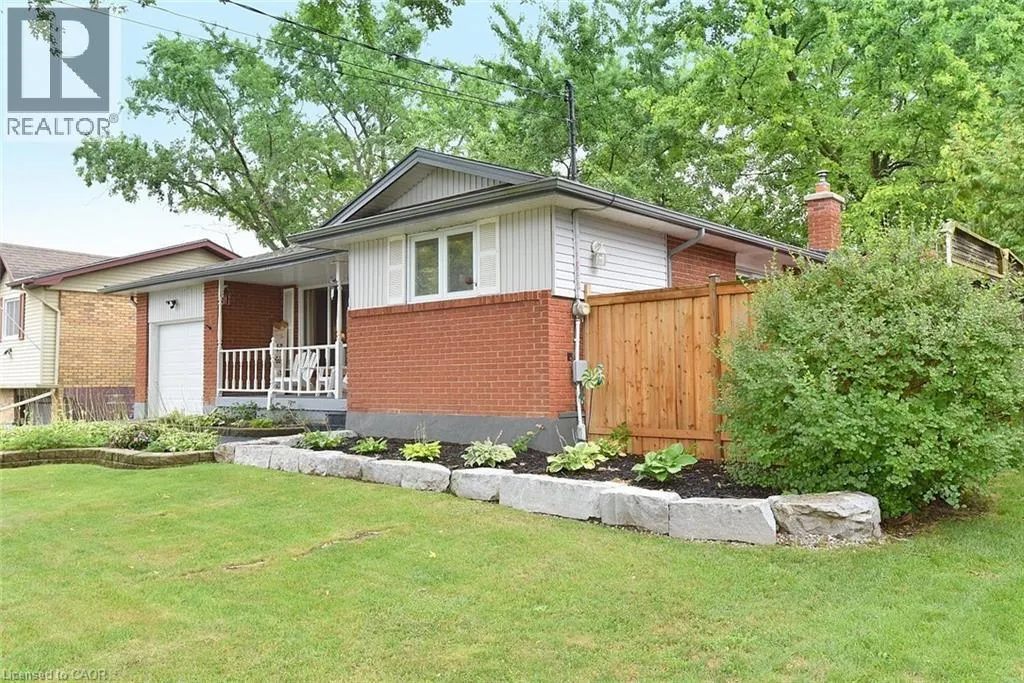 237 MAC CRAE Drive