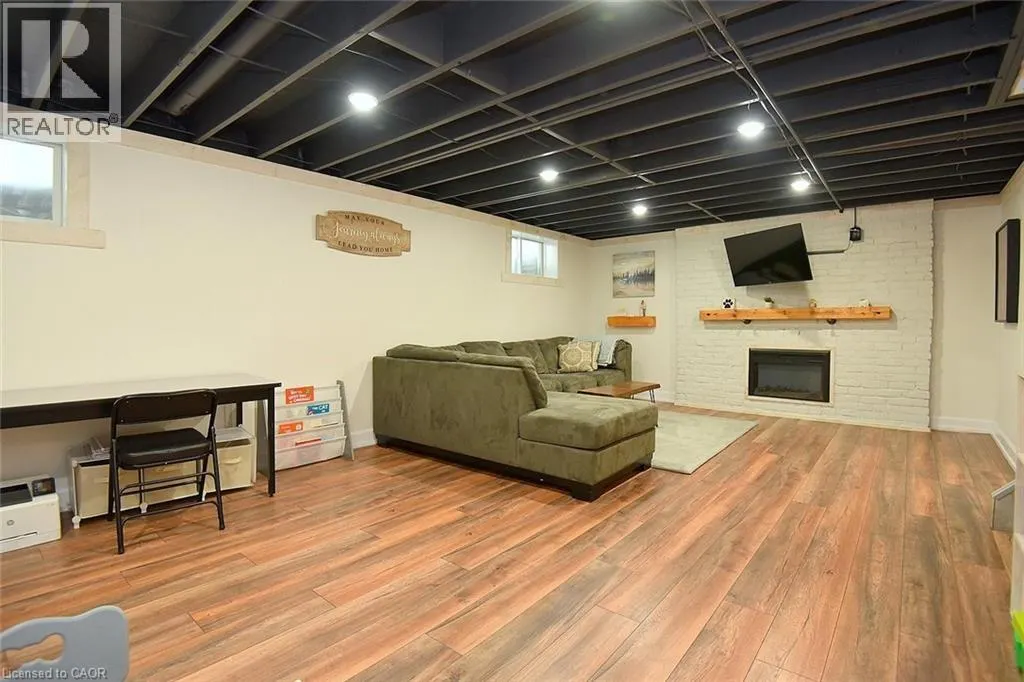 237 MAC CRAE Drive