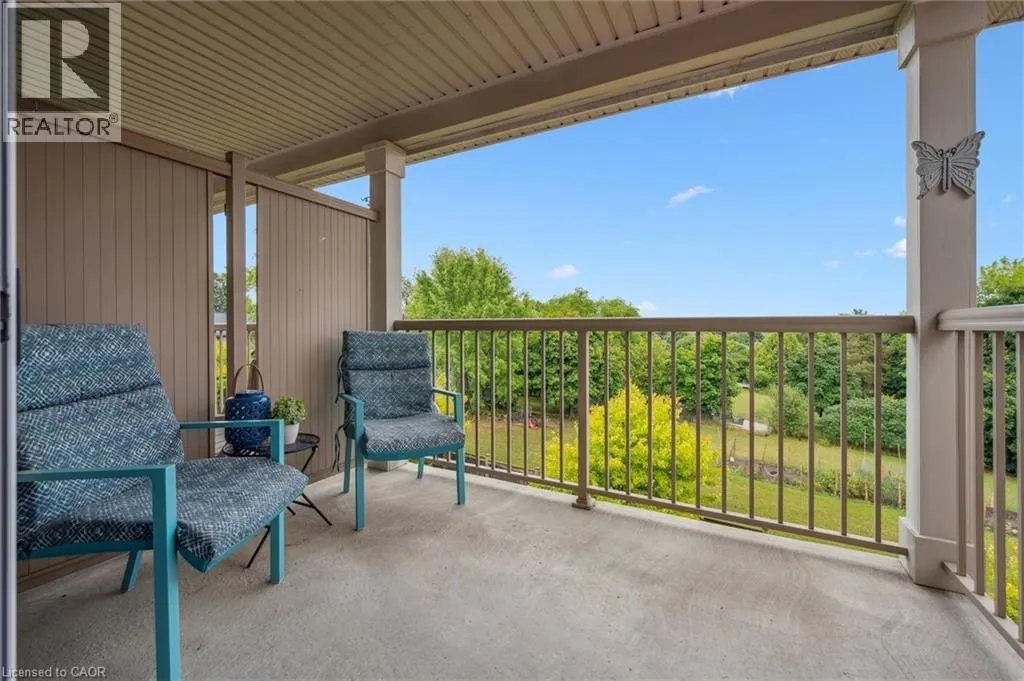 345 FISHER MILLS Road Unit# 305, #305