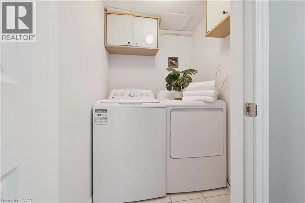 345 FISHER MILLS Road Unit# 305, #305