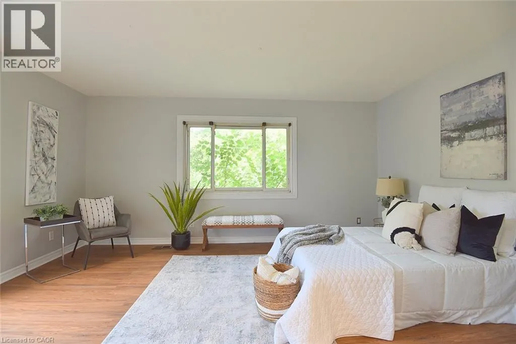82 EAST 38TH Street