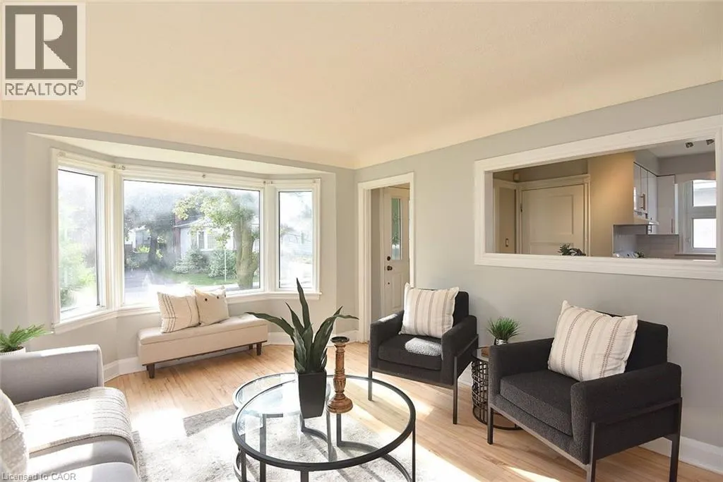 82 EAST 38TH Street