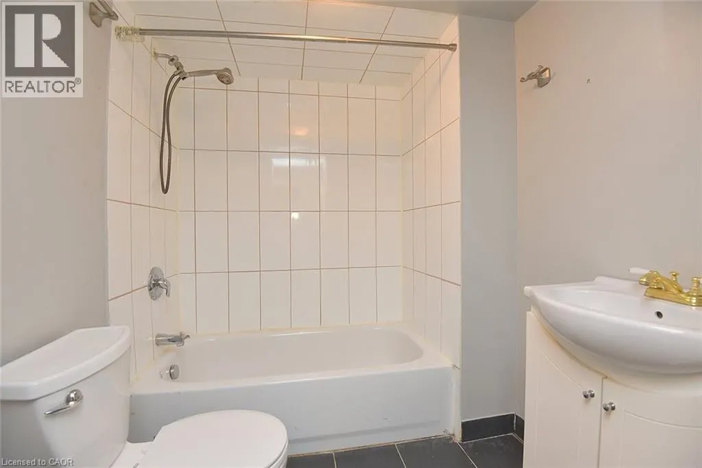 82 EAST 38TH Street