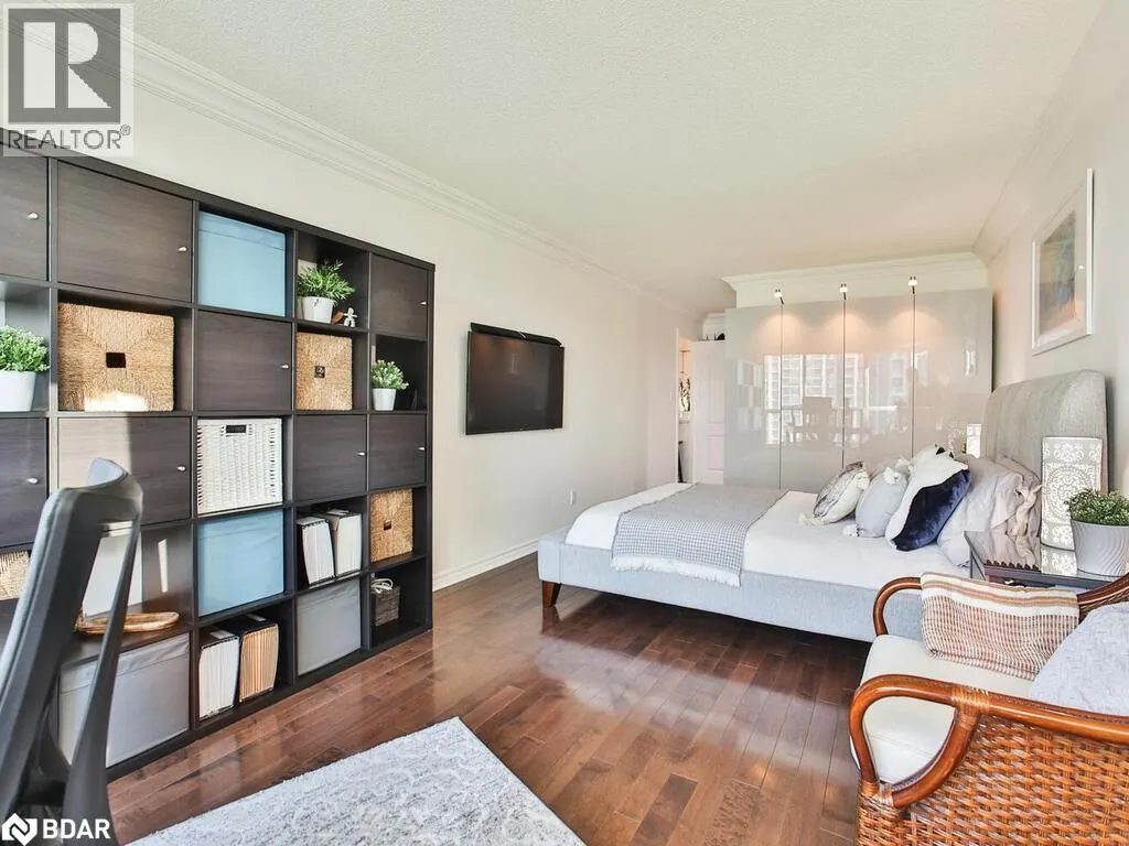 2111 LAKE SHORE Boulevard W Unit# 719, #719