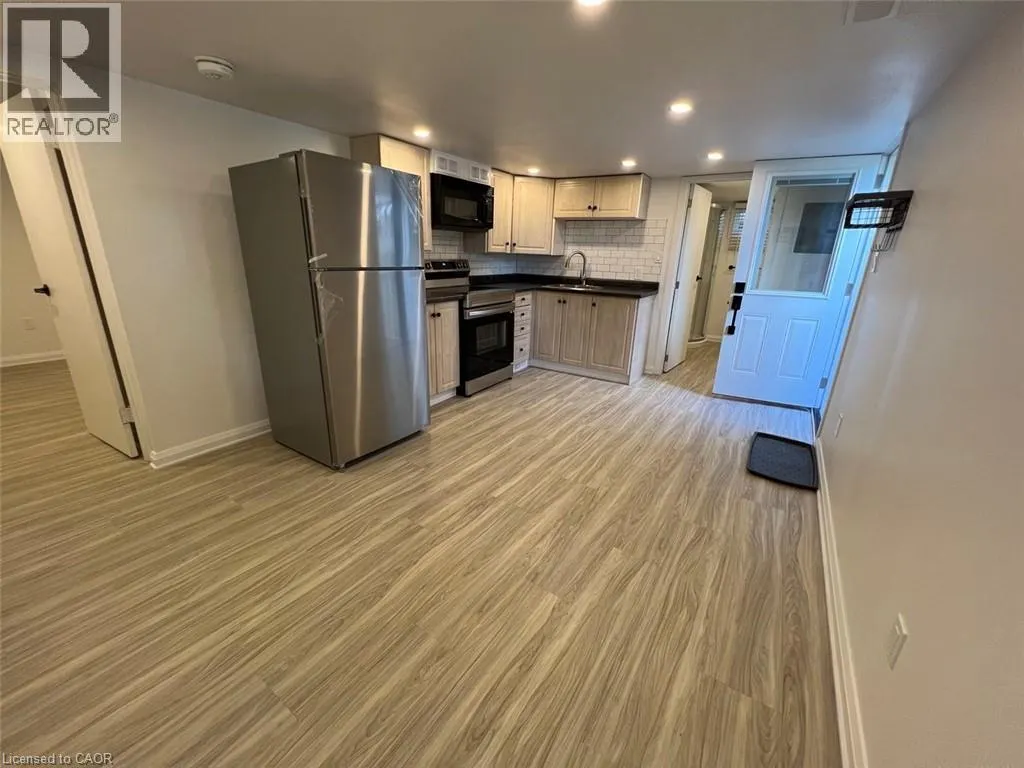 305 MILL Street Unit# LOWER, #LOWER