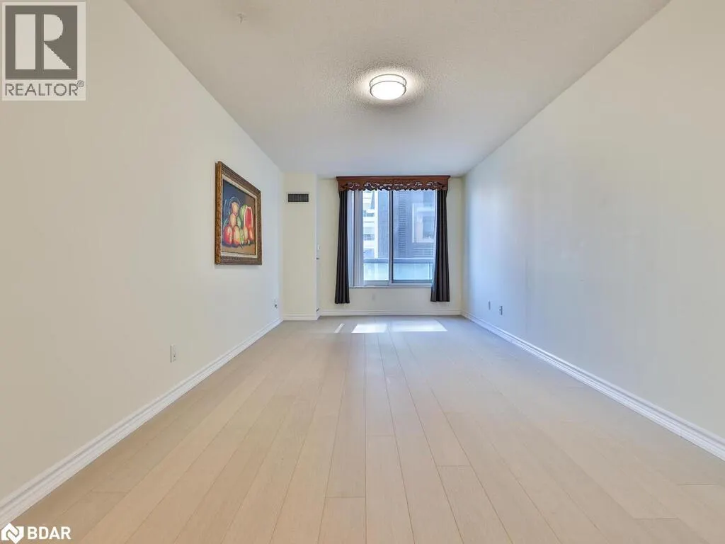 168 SIMCOE Street Unit# 318, #318