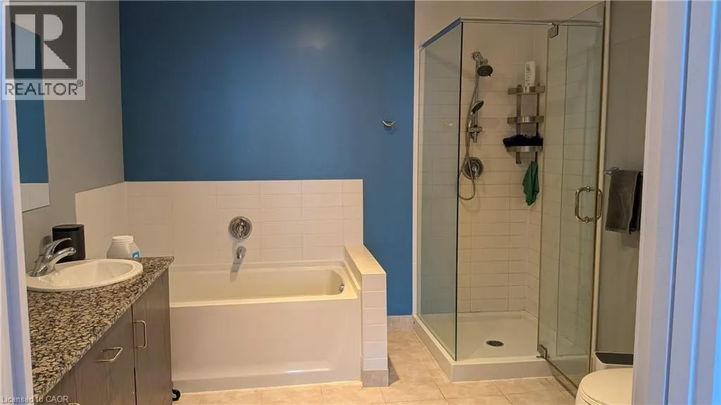 191 KING Street S Unit# 213, #213