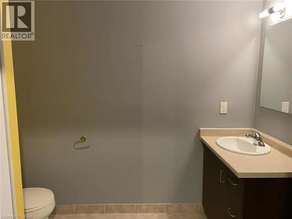 191 KING Street S Unit# 213, #213