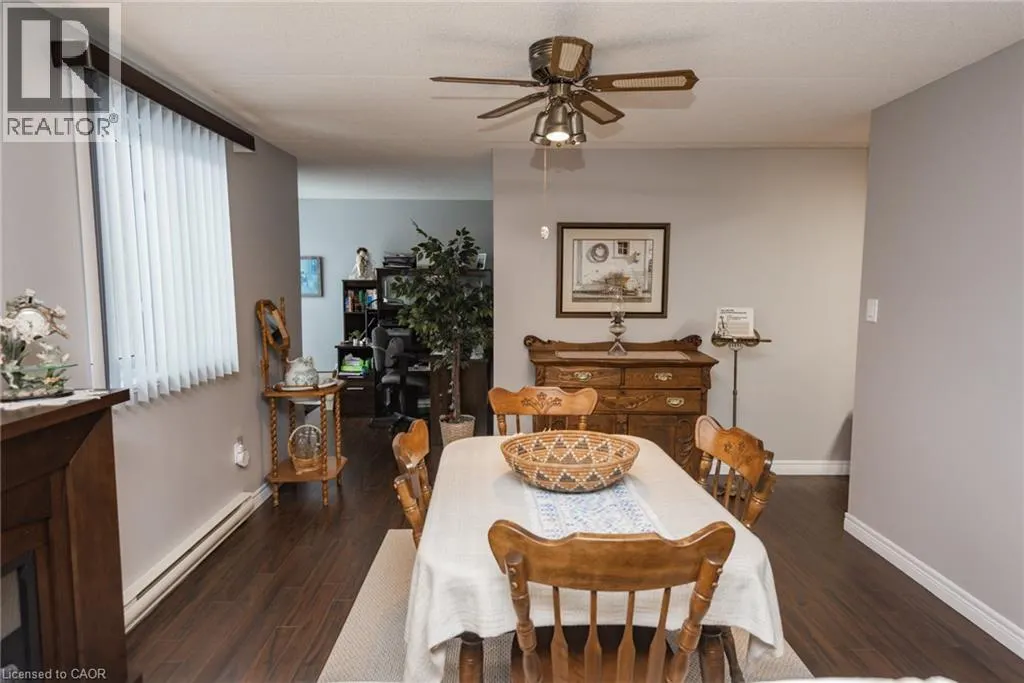 935 STOCKDALE Road Unit# 305, #305