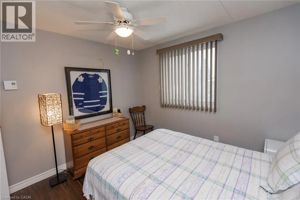 935 STOCKDALE Road Unit# 305, #305