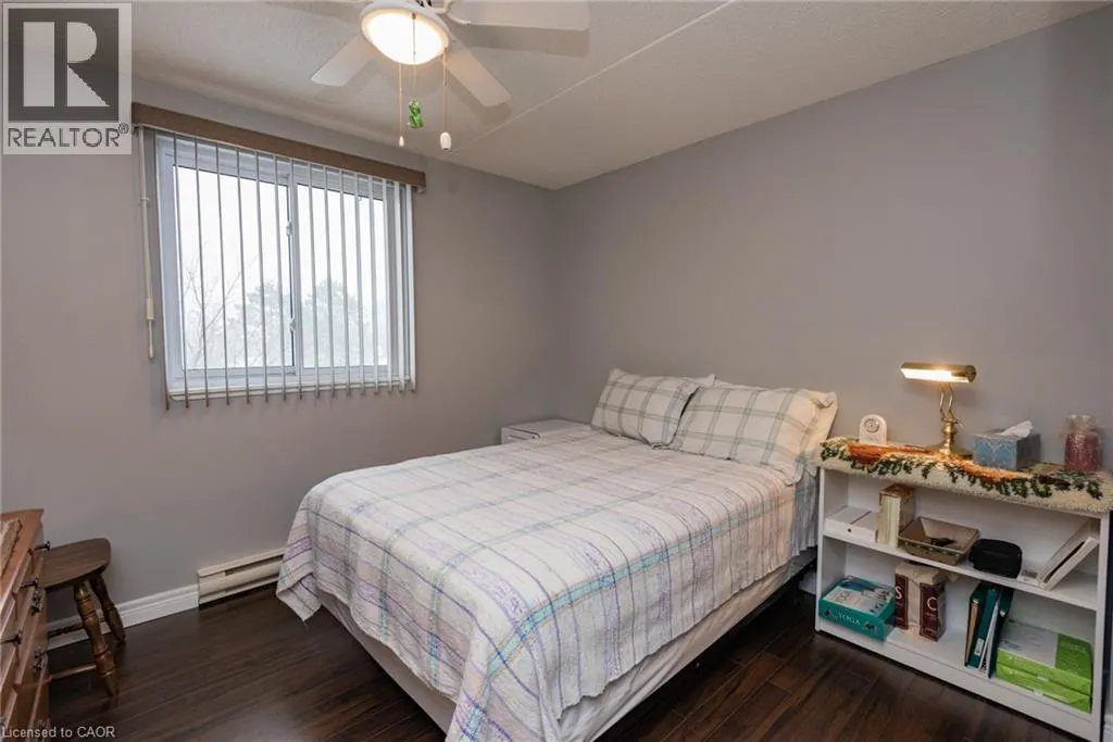 935 STOCKDALE Road Unit# 305, #305