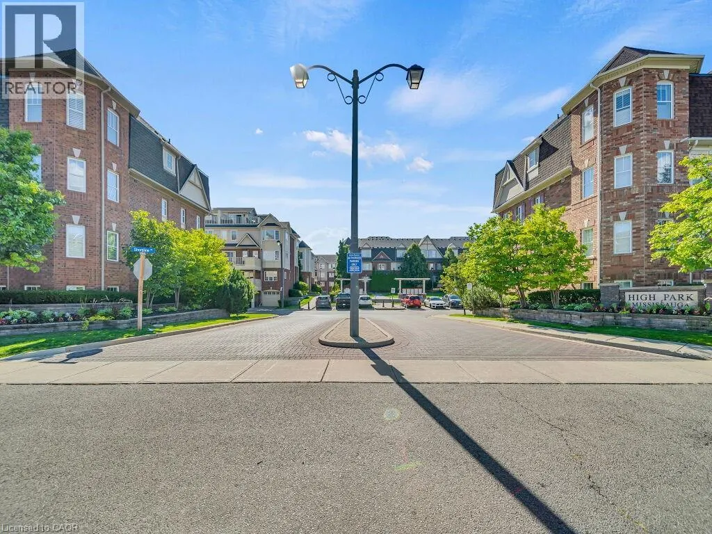 700 NEIGHBOURHOOD Circle Unit# 1, #1