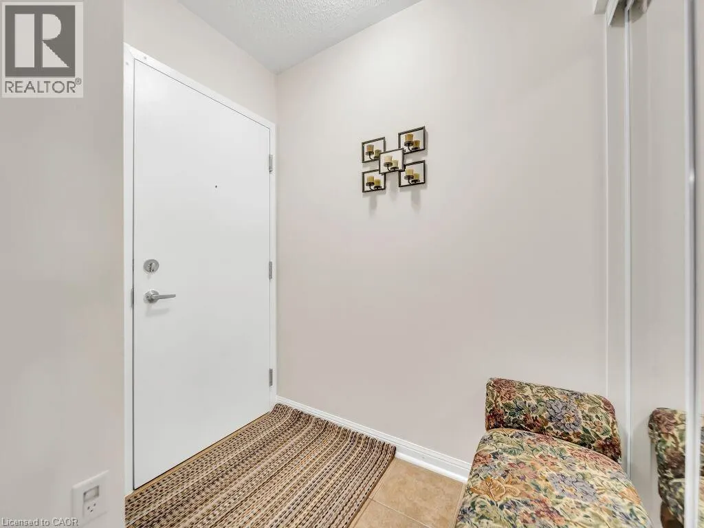 700 NEIGHBOURHOOD Circle Unit# 1, #1