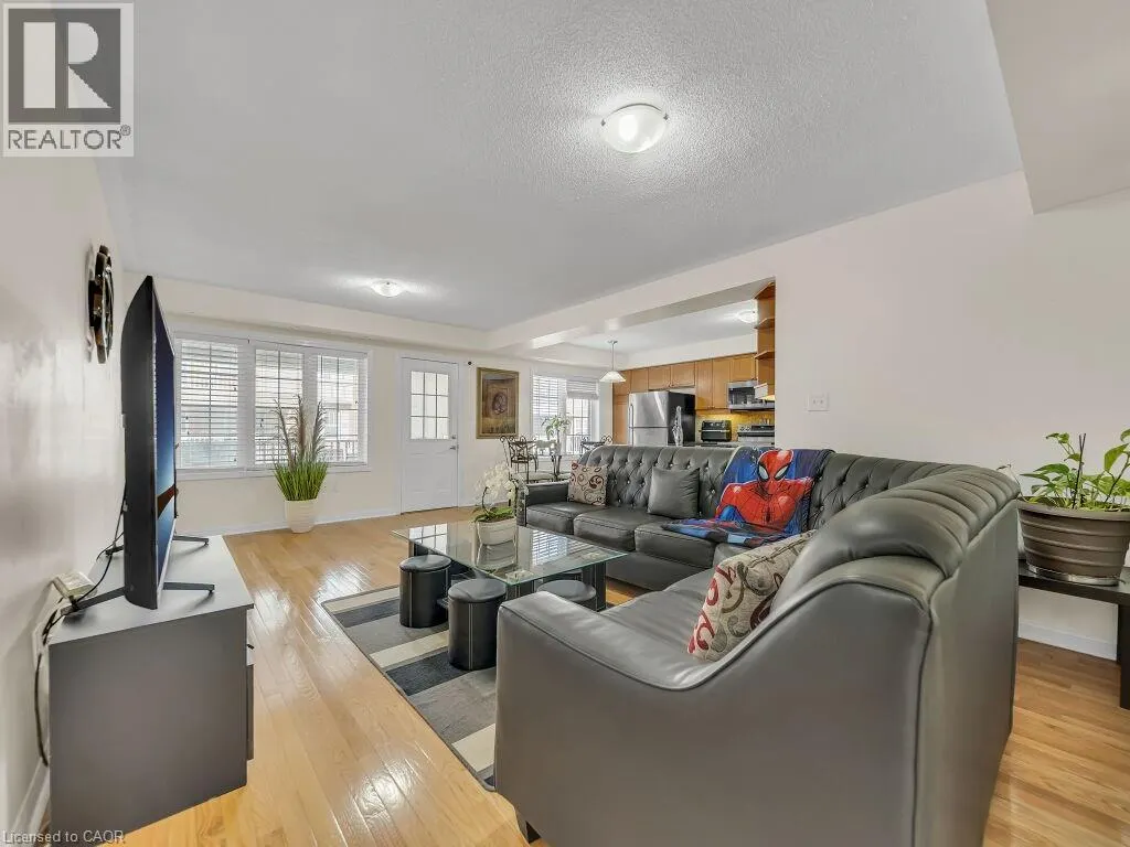 700 NEIGHBOURHOOD Circle Unit# 1, #1