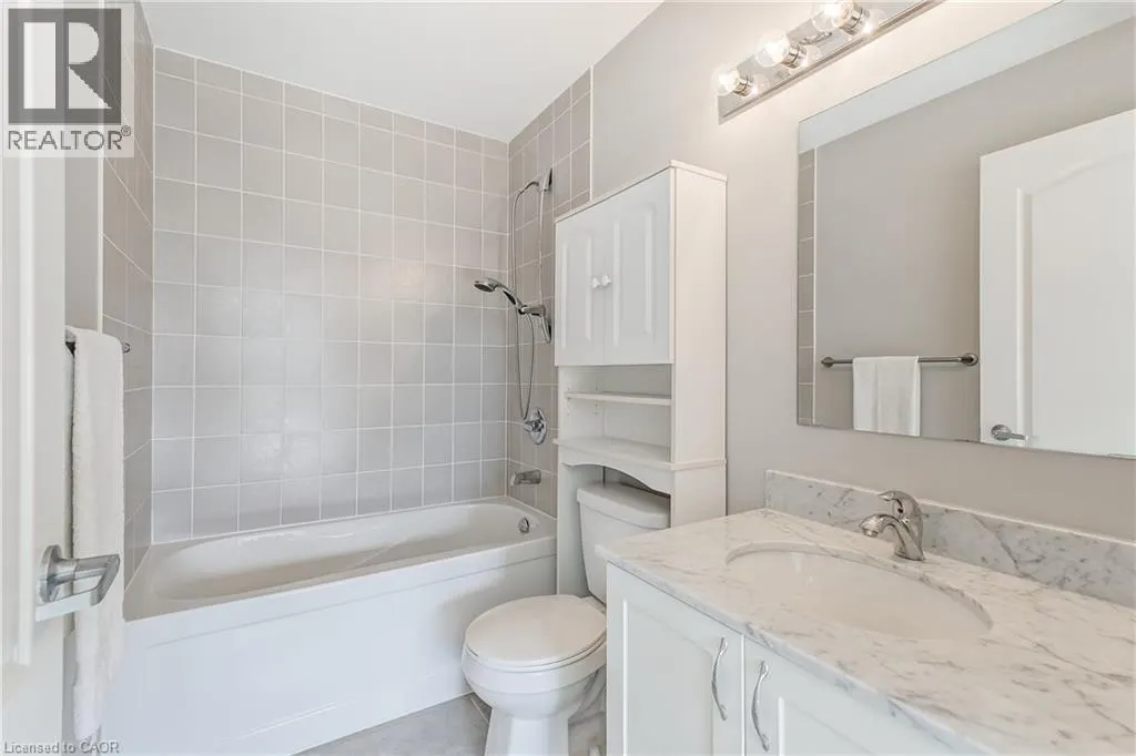 3865 LAKE SHORE Boulevard W Unit# 320, #320