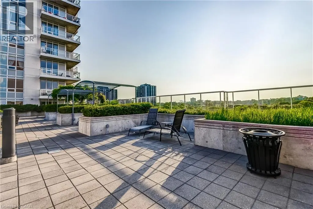 3865 LAKE SHORE Boulevard W Unit# 320, #320