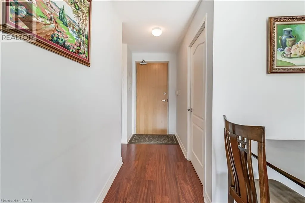 3865 LAKE SHORE Boulevard W Unit# 320, #320