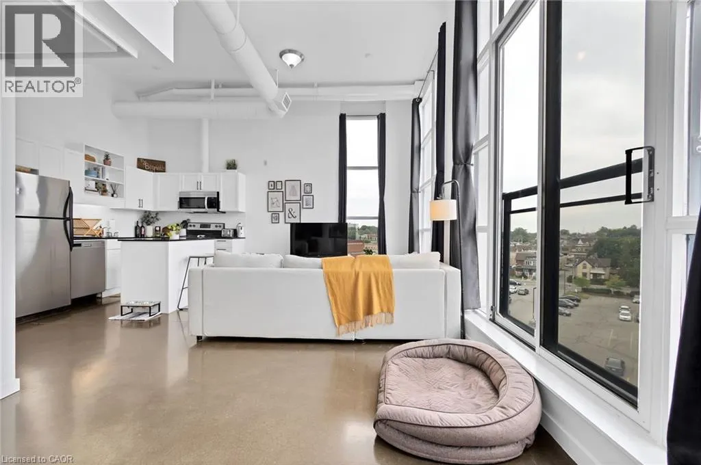 404 KING Street W Unit# 519, #519