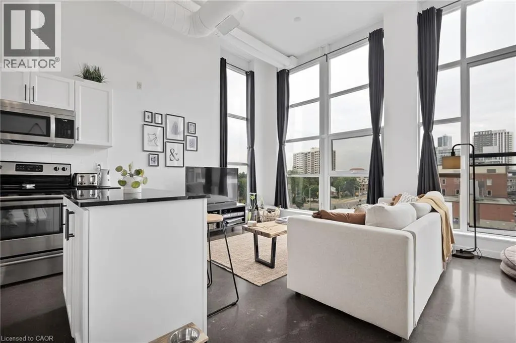 404 KING Street W Unit# 519, #519