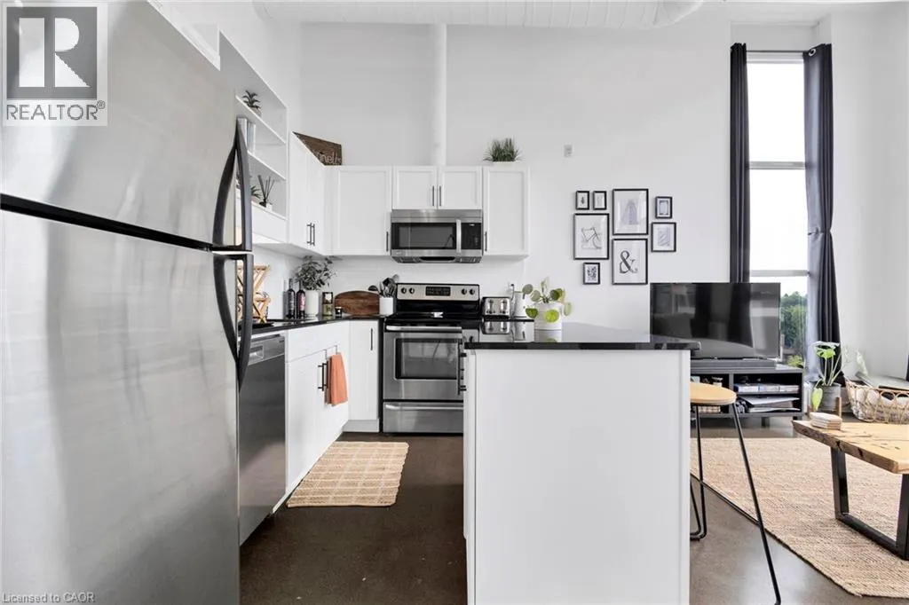 404 KING Street W Unit# 519, #519