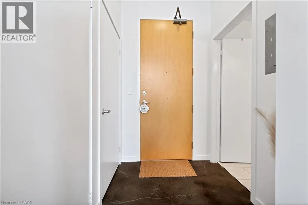 404 KING Street W Unit# 519, #519