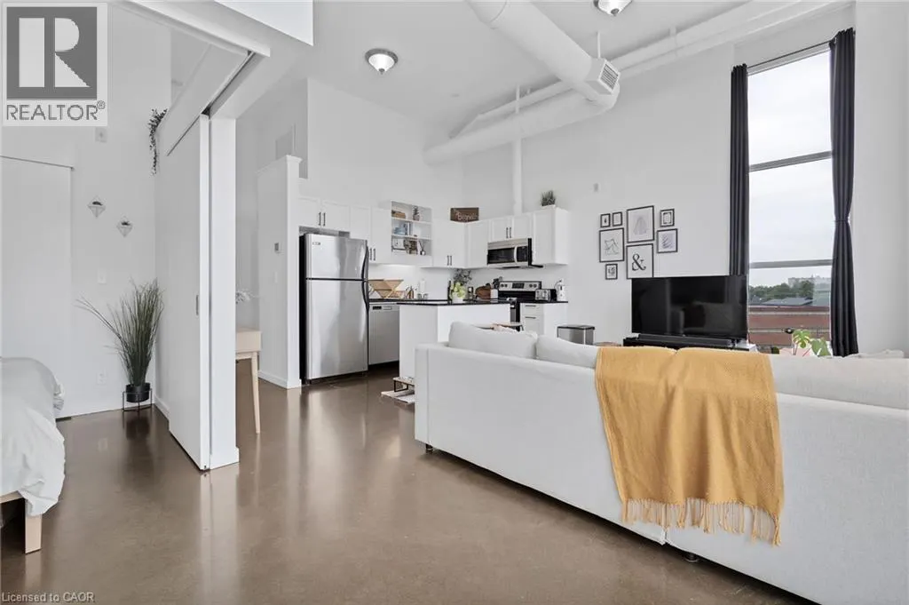 404 KING Street W Unit# 519, #519