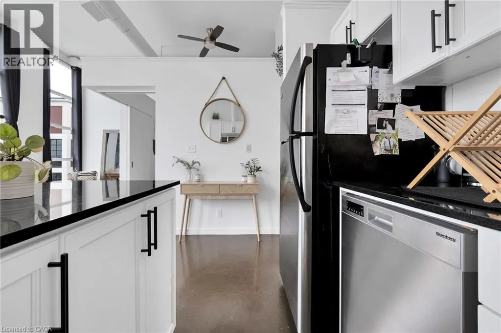 404 KING Street W Unit# 519, #519