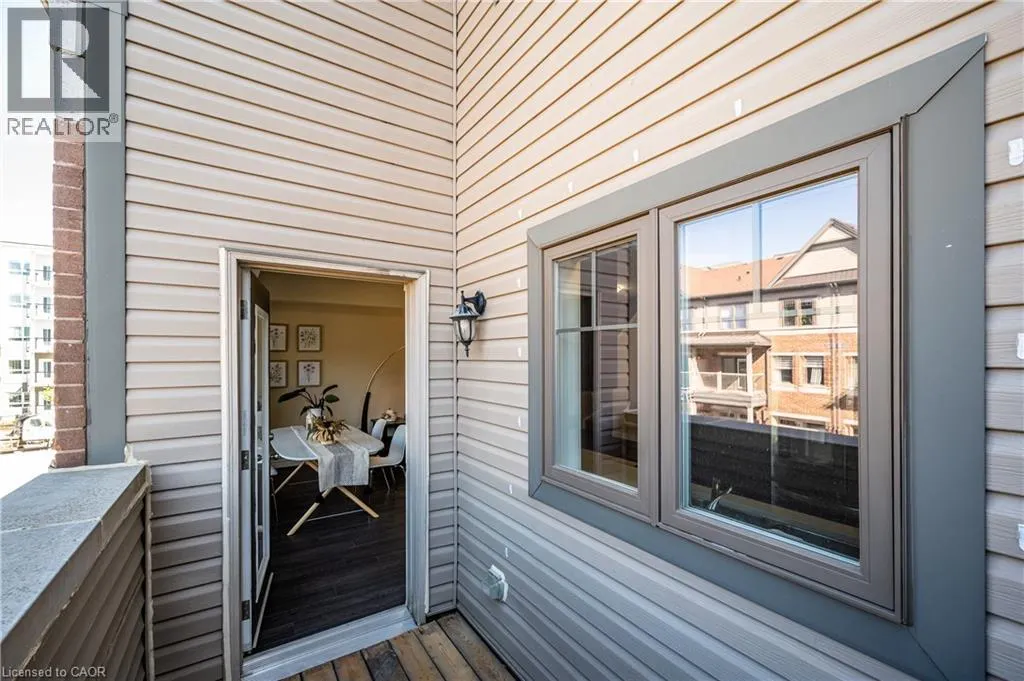 70 WILLOWRUN Drive Unit# B2, #B2