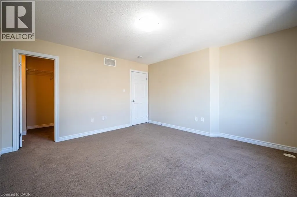 70 WILLOWRUN Drive Unit# B2, #B2